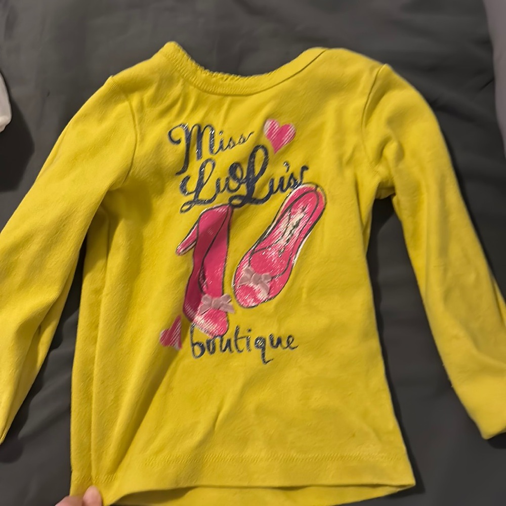 Selling all of these clothes my daughter has grown out of it some 2T and 3T